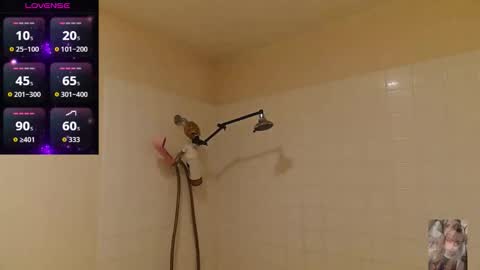 Bubbles online show from December 20, 2025, 7:37 am