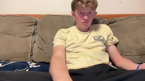 Snapshot of blondiedicks1 chatting on October 4, 2025, 5:33 pm blondiedicks1 online show from October 4, 2025, 5:33 pm