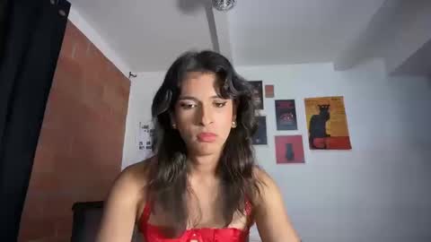 Snapshot of bloomingbella chatting on October 18, 2025, 3:53 am Bella Bloom ts online show from October 18, 2025, 3:53 am