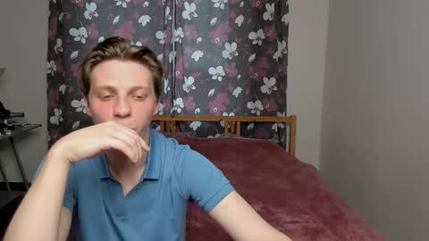 Sasha and Maria online show from October 14, 2025, 1:12 pm