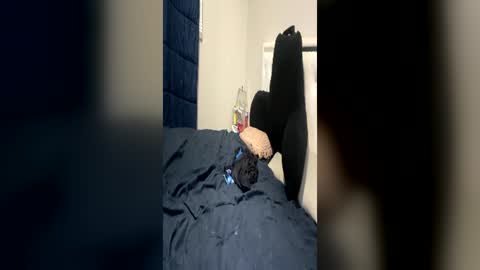 blowjobblondie online show from June 17, 2026, 6:27 am