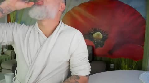 Nico online show from February 19, 2026, 8:38 pm