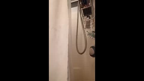 blue17562 online show from April 1, 2026, 4:13 am