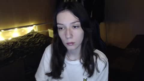 blue__velvet_ online show from June 21, 2026, 9:17 pm