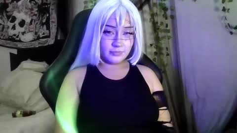 Snapshot of blue_katt chatting on November 28, 2025, 10:45 pm blue katt online show from November 28, 2025, 10:45 pm