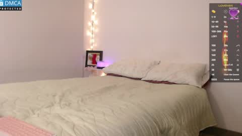 Blue online show from July 27, 2026, 1:56 am