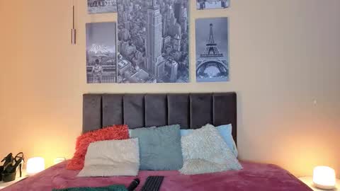 Snapshot of blue_sixx chatting on November 2, 2025, 10:12 pm blue_sixx online show from November 2, 2025, 10:12 pm