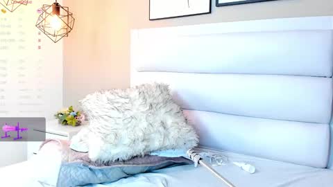 Snapshot of blue_smith1 chatting on November 4, 2025, 7:46 pm blue_smith1 online show from November 4, 2025, 7:46 pm