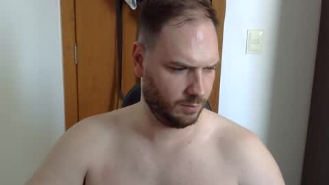 Snapshot of bluec2c chatting on October 16, 2025, 5:47 pm Blue online show from October 16, 2025, 5:47 pm