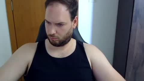 Snapshot of bluec2c chatting on November 24, 2025, 7:02 pm Blue online show from November 24, 2025, 7:02 pm