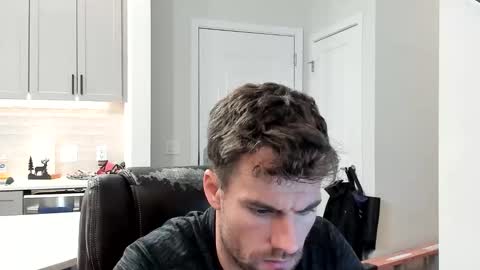 BlueCollarHunk online show from February 15, 2026, 5:09 pm