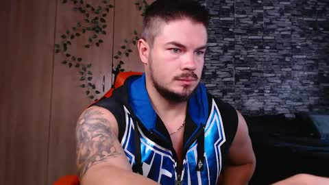 blueeyeboy0 online show from May 6, 2026, 8:52 am
