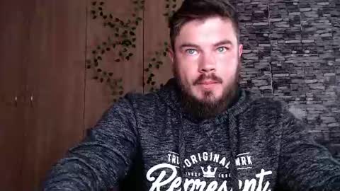 blueeyeboy0 online show from July 22, 2026, 8:17 am