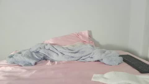 BlueEyes40DDDs online show from July 17, 2026, 4:41 am