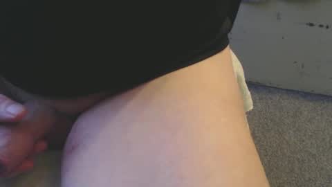 blueeyesn8 online show from December 20, 2024, 12:27 pm