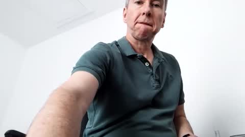 blueeyesteele online show from June 2, 2026, 1:57 pm