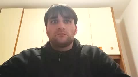 bluejoee online show from February 11, 2026, 6:35 pm