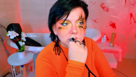 Snapshot of bluelunaray chatting on October 23, 2025, 10:03 am Hi my name is Lunaray online show from October 23, 2025, 10:03 am