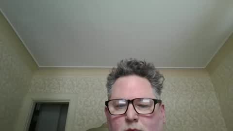 bluemoose70 online show from January 4, 2025, 3:39 pm