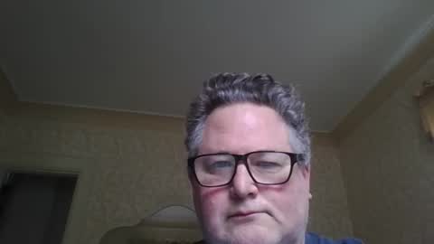 bluemoose70 online show from October 25, 2025, 4:46 pm