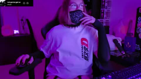 Snapshot of bluespanking chatting on January 6, 2026, 11:07 pm Blue online show from January 6, 2026, 11:07 pm