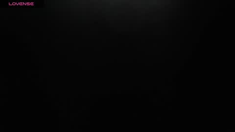 Snapshot of blueviolette chatting on February 17, 2025, 6:04 pm Violette 3 online show from February 17, 2025, 6:04 pm