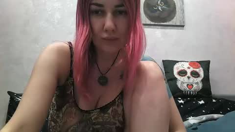 Snapshot of bluexowl chatting on March 10, 2025, 8:56 pm BlueXOwl online show from March 10, 2025, 8:56 pm