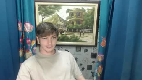 blueeyedboyisasia online show from May 19, 2026, 4:52 am