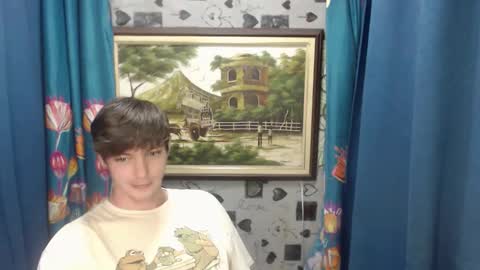 blueeyedboyisasia online show from May 29, 2026, 3:21 pm