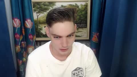 blueeyedboyisasia online show from June 10, 2026, 4:12 am
