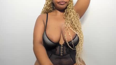 Snapshot of blueyivy chatting on April 15, 2026, 7:15 am Babygirl online show from April 15, 2026, 7:15 am