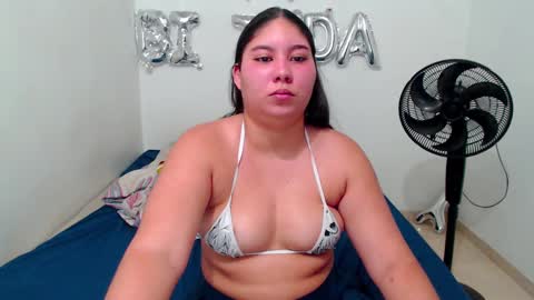 Snapshot of blumbum chatting on January 16, 2025, 10:55 pm Hey guysI am BrendaWelcome my room online show from January 16, 2025, 10:55 pm