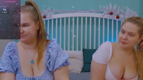 Snapshot of blush_ellie chatting on January 21, 2025, 5:20 pm Ellie3 online show from January 21, 2025, 5:20 pm