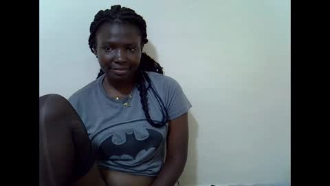 Bunny online show from January 6, 2026, 7:39 pm