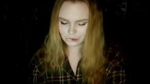 Snapshot of blushing_star chatting on November 7, 2025, 4:51 pm blushing_star online show from November 7, 2025, 4:51 pm