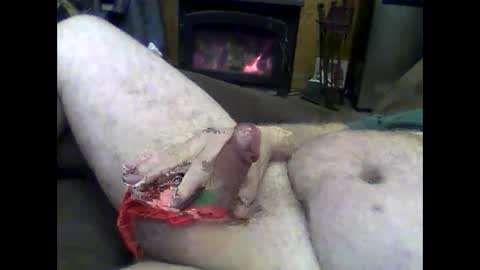 Snapshot of blwestern chatting on December 15, 2024, 10:47 pm blwestern online show from December 15, 2024, 10:47 pm