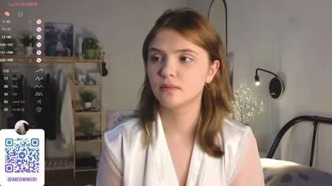 Erica online show from February 23, 2025, 9:05 pm