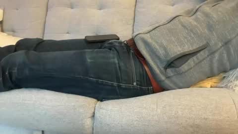 bmclovin_7 online show from January 30, 2025, 10:30 pm