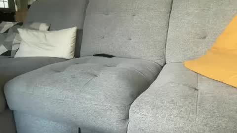 bmclovin_7 online show from February 6, 2025, 11:37 pm