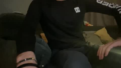 Snapshot of bmcmg chatting on October 5, 2025, 3:05 am Brian mc online show from October 5, 2025, 3:05 am