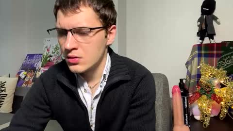 bob_bucks online show from March 10, 2026, 12:26 am