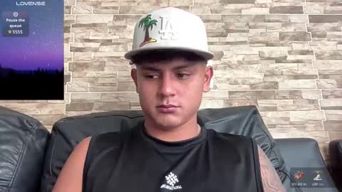 Snapshot of bob_pettersonn chatting on February 5, 2026, 6:01 pm Bob INDEPENDENT MODEL online show from February 5, 2026, 6:01 pm