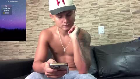 Snapshot of bob_pettersonn chatting on February 13, 2026, 1:45 am Bob INDEPENDENT MODEL online show from February 13, 2026, 1:45 am