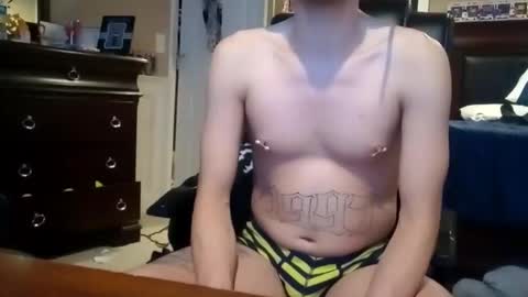 Snapshot of bodyyattiyatti chatting on February 15, 2025, 6:12 am Sailorartemis online show from February 15, 2025, 6:12 am