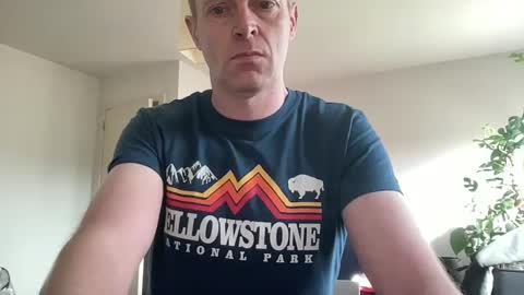 Snapshot of boegieboy76 chatting on February 21, 2025, 11:55 am ask me online show from February 21, 2025, 11:55 am