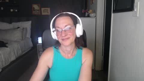 Ningifun couple online show from February 5, 2026, 6:12 pm