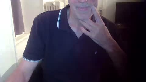 Snapshot of bogus25 chatting on June 7, 2026, 9:51 pm bogus25 online show from June 7, 2026, 9:51 pm