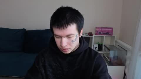 Snapshot of boicute chatting on April 17, 2026, 5:32 am ALEXPVT IS OPEN online show from April 17, 2026, 5:32 am