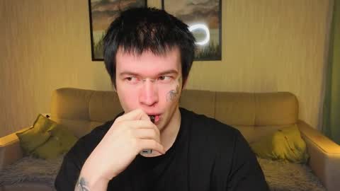 Snapshot of boicute chatting on May 4, 2026, 1:56 am ALEXPVT IS OPEN online show from May 4, 2026, 1:56 am