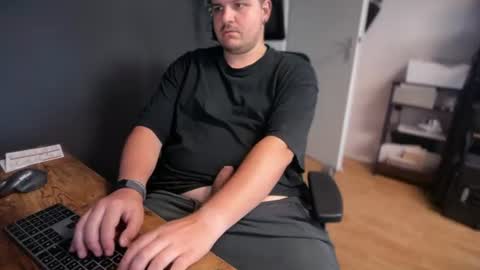 Snapshot of bokusa_ger_dev chatting on July 20, 2026, 10:39 am Your Slave online show from July 20, 2026, 10:39 am